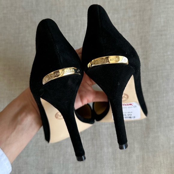 Michael Michael Kors D'Orsay Heels 8.5 Suede Leather Black Stiletto Pointed Toe - Picture 5 of 9